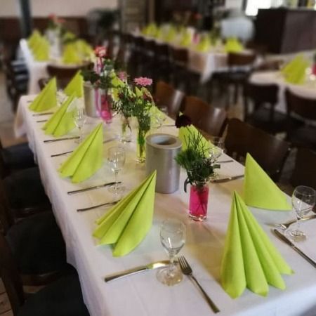 Tischdekoration in unserer Location für Familienfeiern